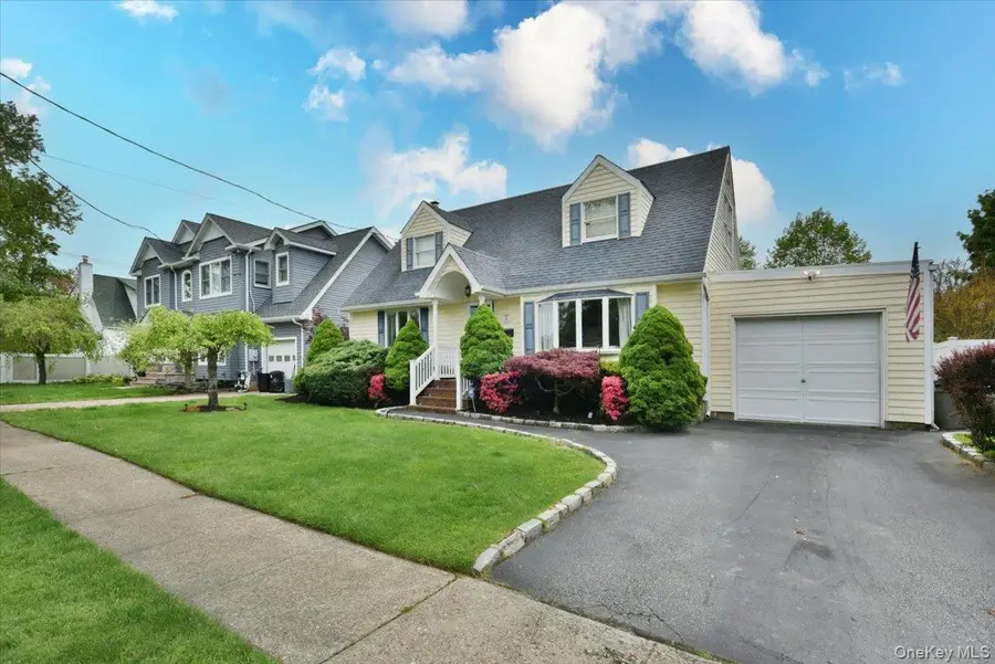 287 Charles Avenue, Massapequa Park, NY 11762 - #3