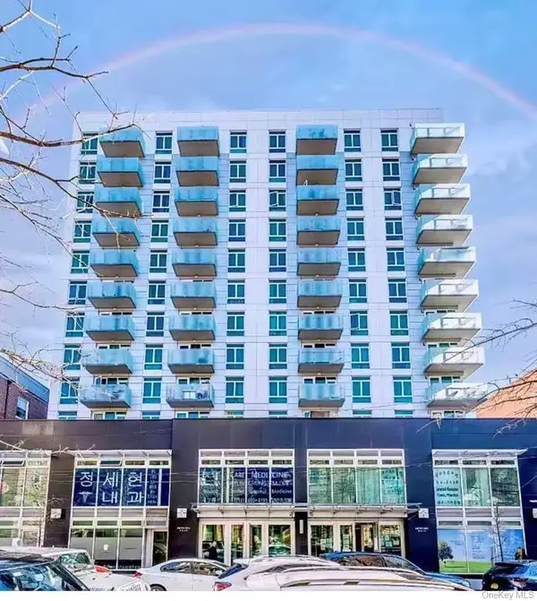 142-38 37 Avenue, Flushing, NY 11354