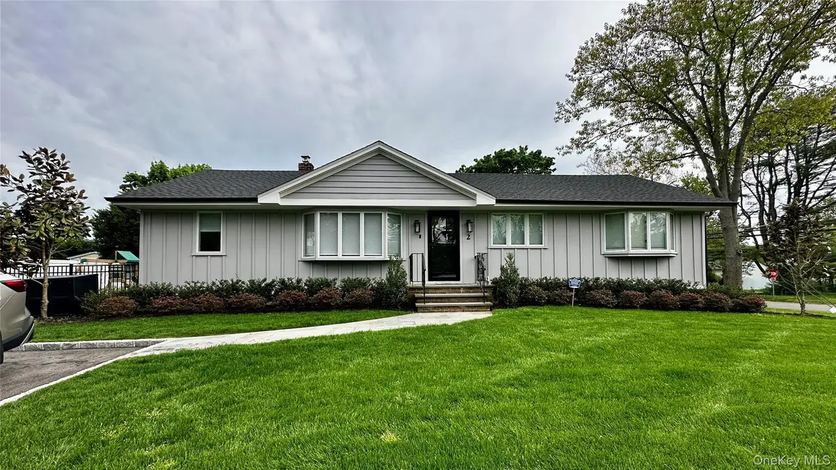 2 Sunderland Street, Melville, NY 11747 - #1