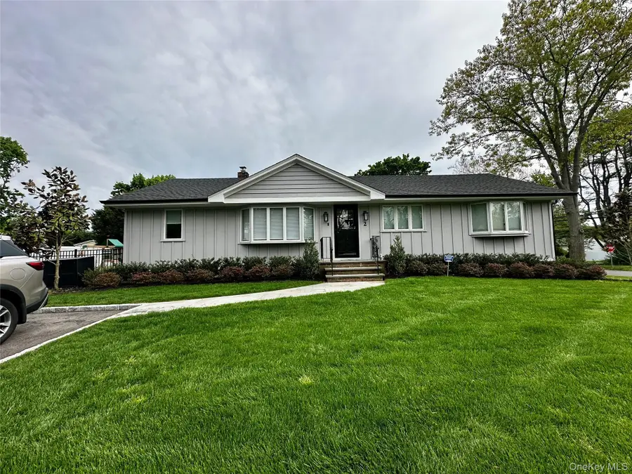 2 Sunderland Street, Melville, NY 11747 - #2