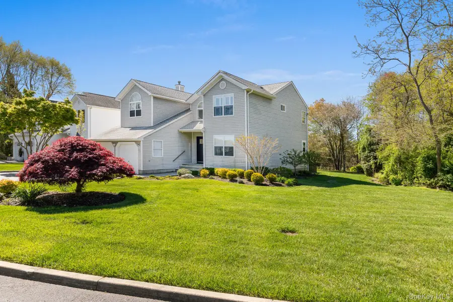 1 Fairwind Court, Oakdale, NY 11769 - #2