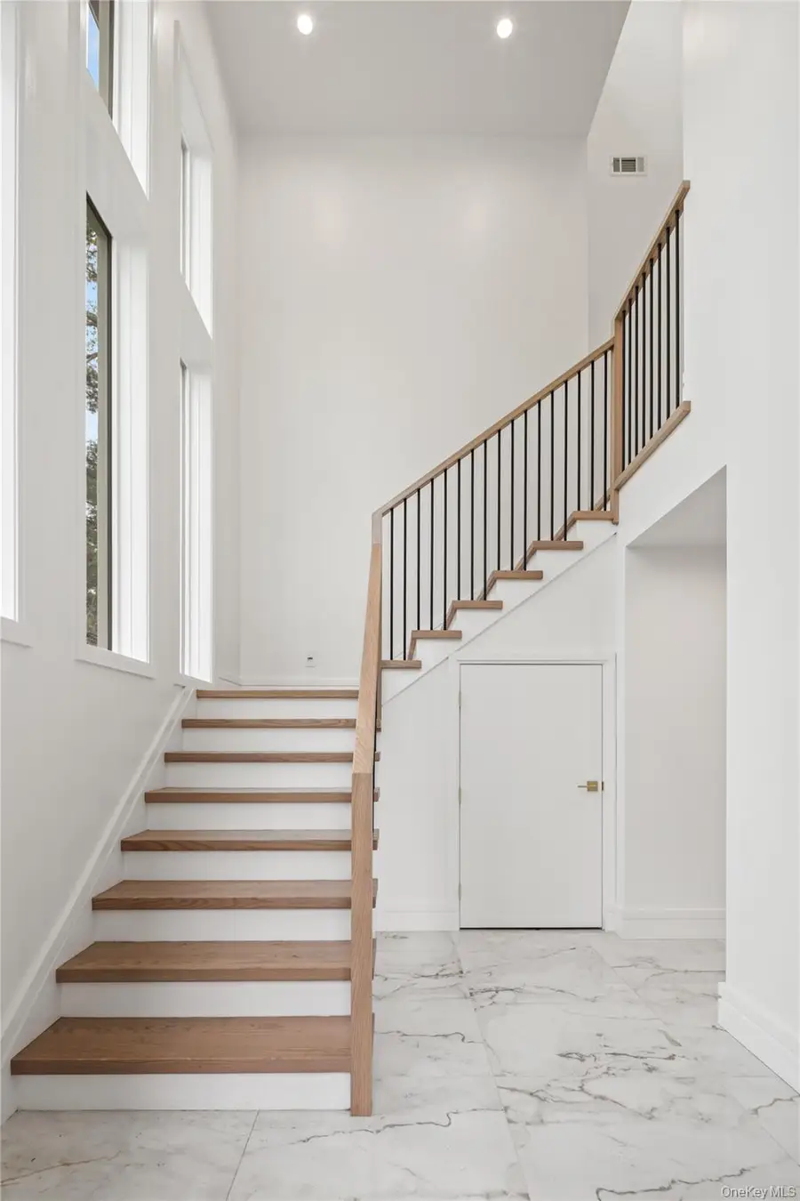 7 Sherwood Avenue #202, Spring Valley, NY 10977 - #3