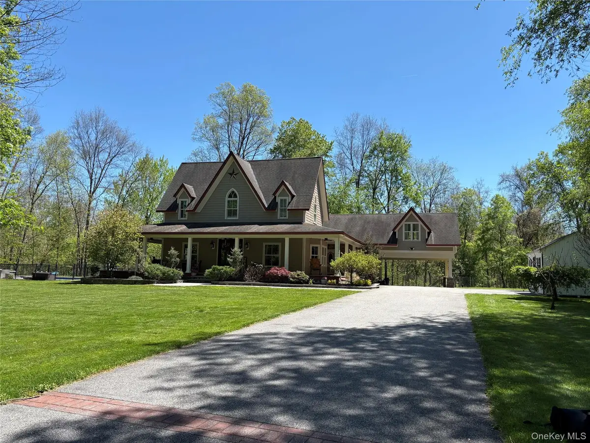 34 Sycamore Drive, Wallkill, NY 12589 - #1