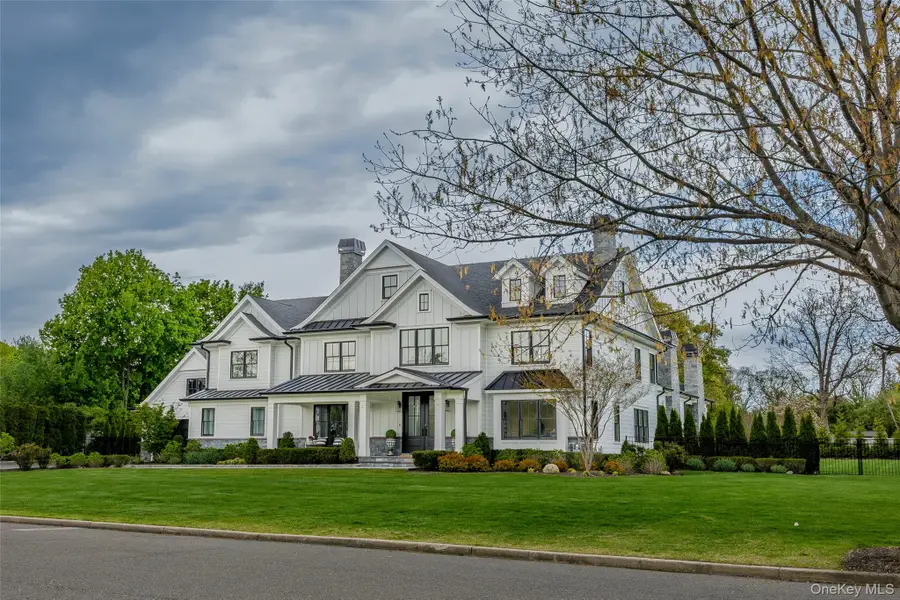 5 Dupont Court, Dix Hills, NY 11746 - #2