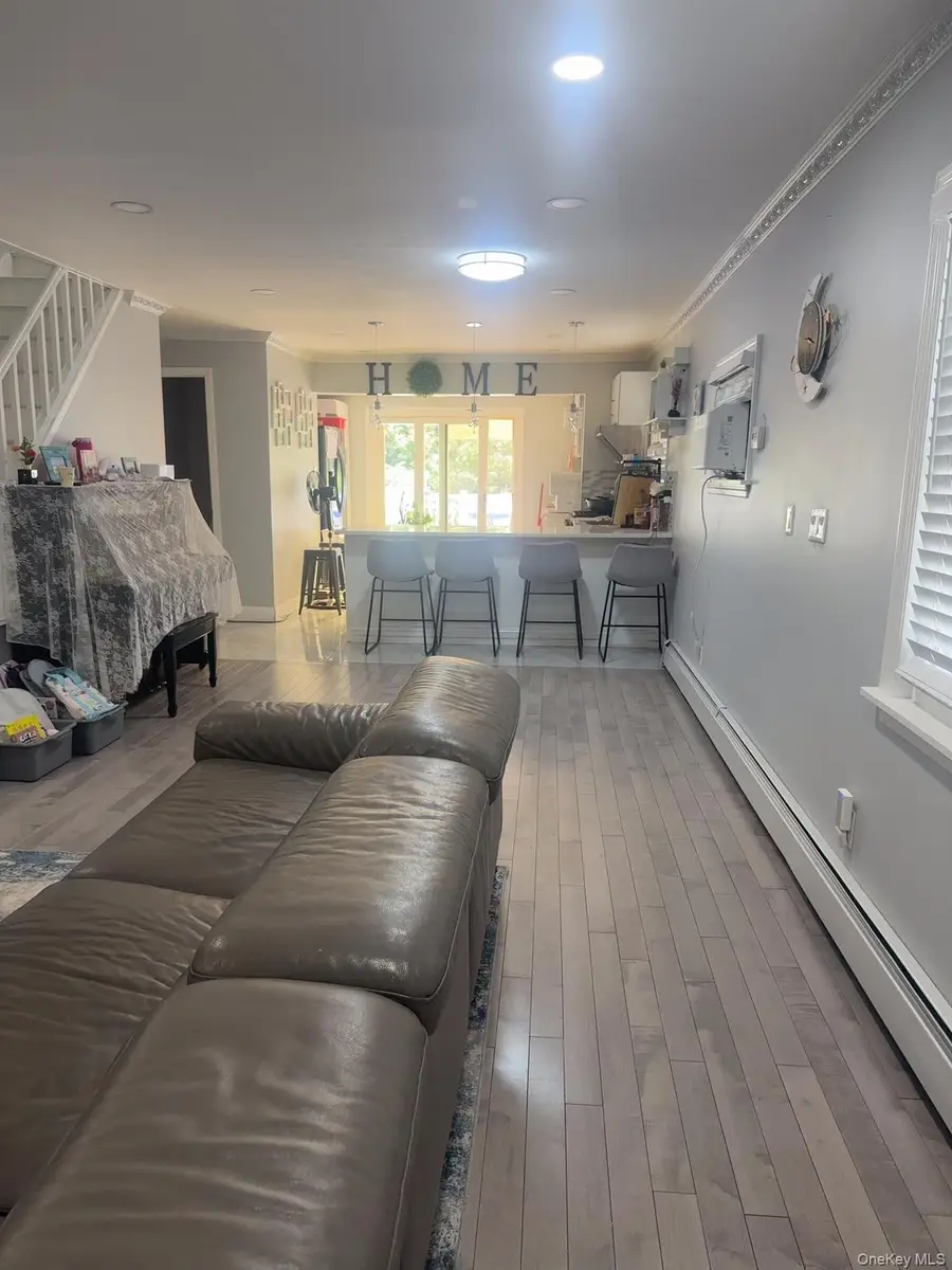 40-08 247th Street, Little Neck, NY 11363 - #3
