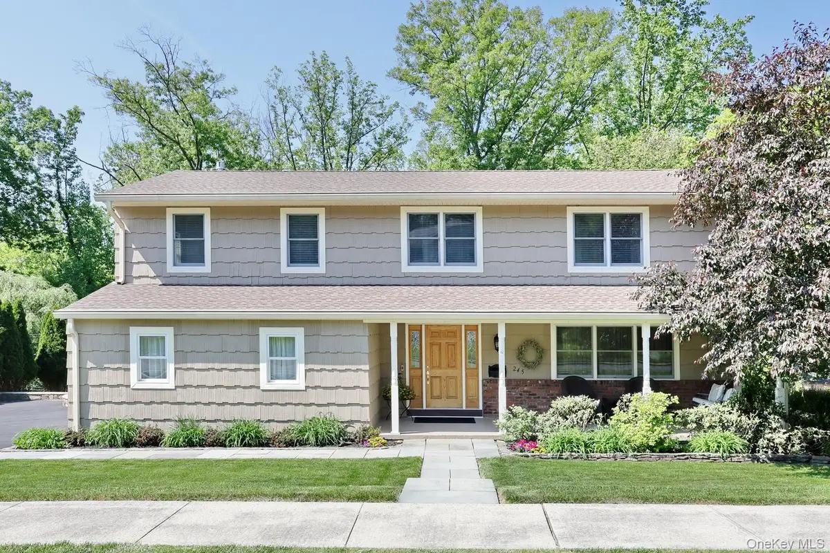245 W Central Avenue, Pearl River, NY 10965 - #1