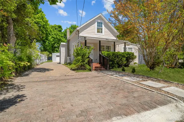 37 Hoffman Drive, Kings Park, NY 11754