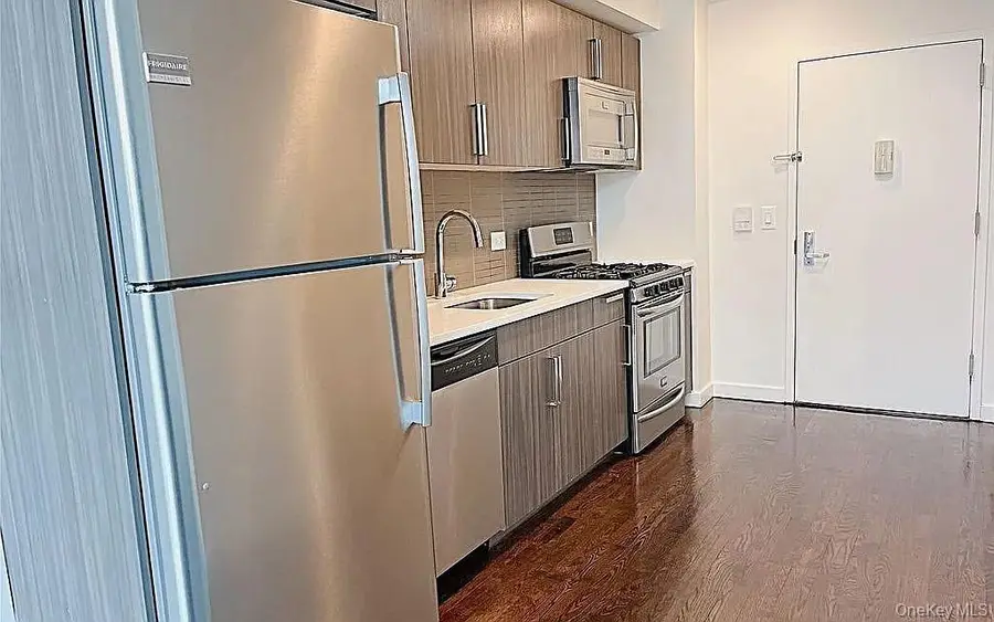 1215 Broadway #603, Astoria, NY 11106 - #2