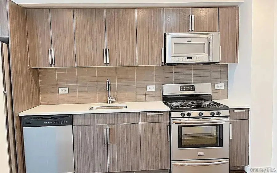 1215 Broadway #603, Astoria, NY 11106 - #3