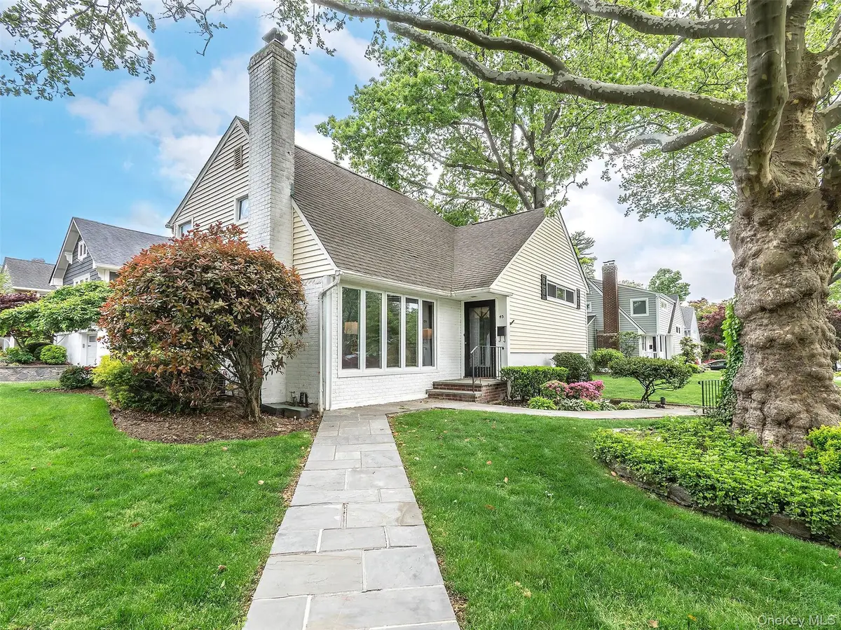 43 Plymouth Road, Port Washington, NY 11050 - #1