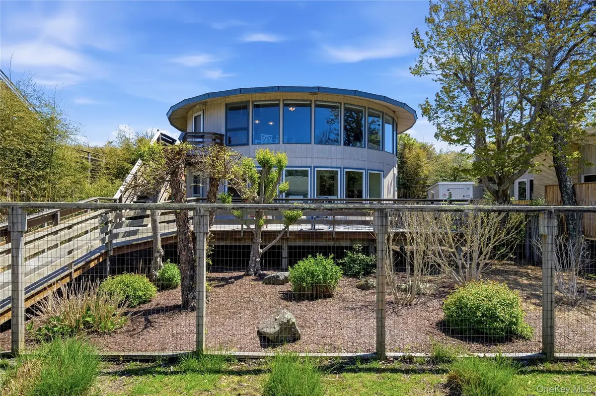 583 Bayberry Walk, Ocean Beach, NY 11770 - #1