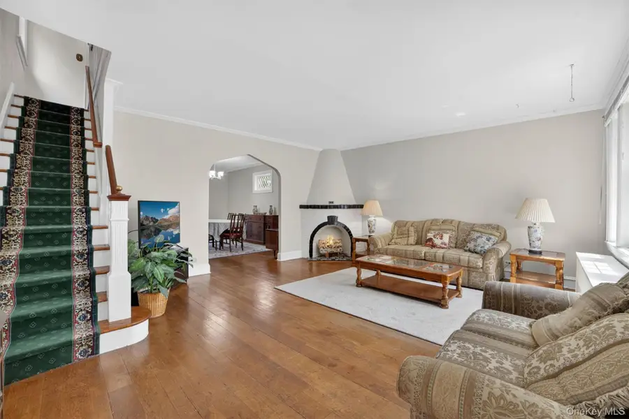 84 Halstead Avenue, Yonkers, NY 10704 - #3