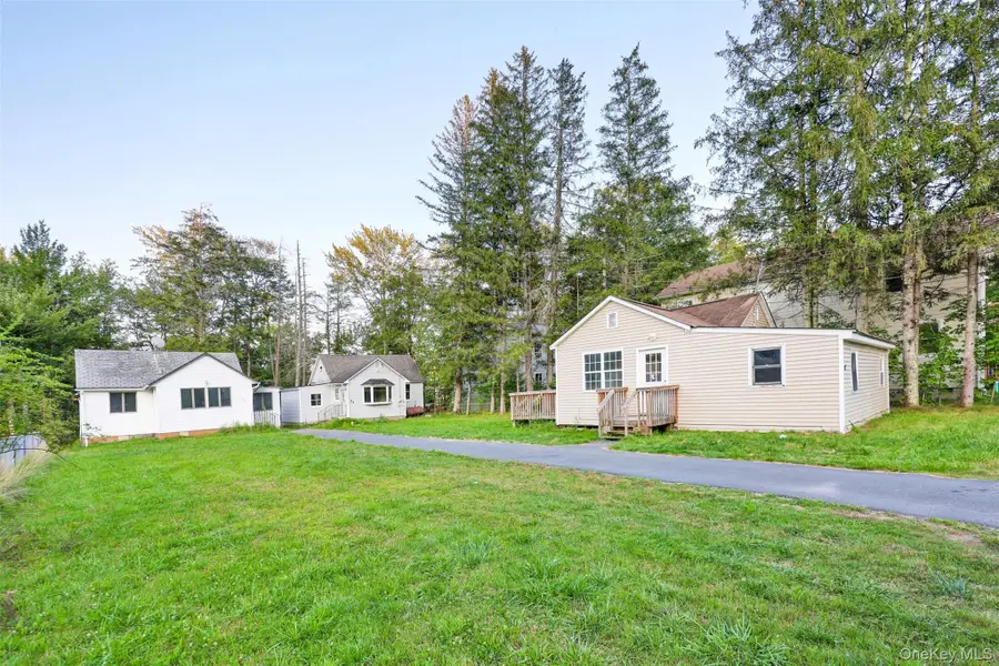 24 Edgewood Place, South Fallsburg, NY 12779 - #2