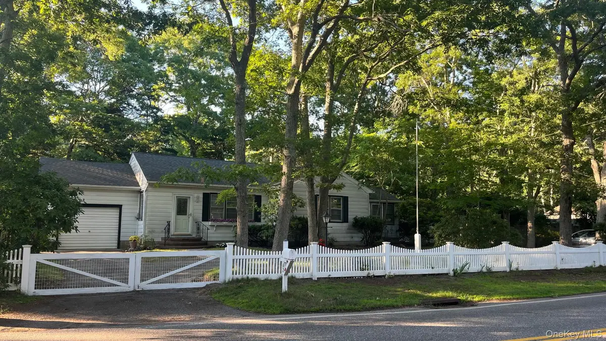 62 Squires Avenue, East Quogue, NY 11942 - #1