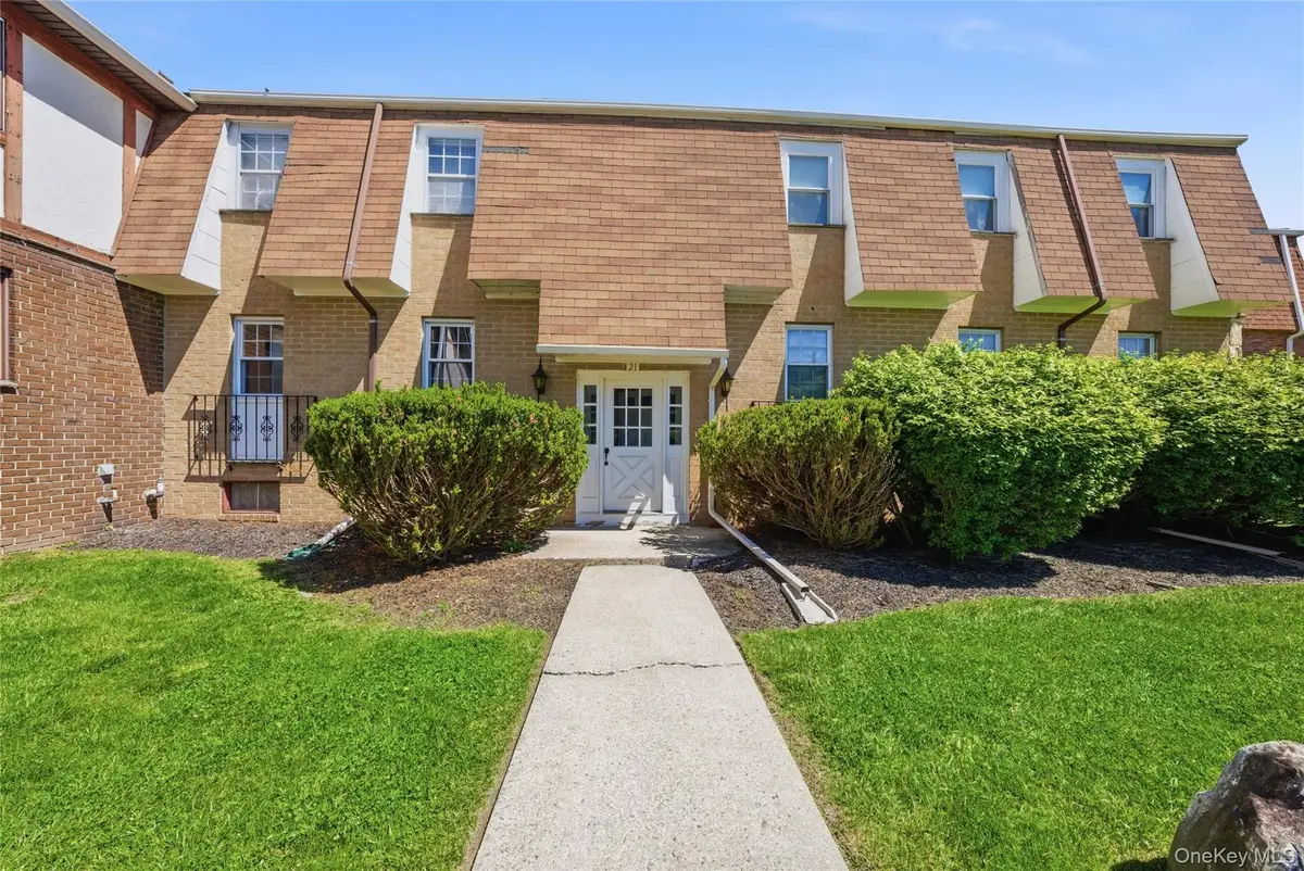21 Weathervane Drive #16, Washingtonville, NY 10992 - #1
