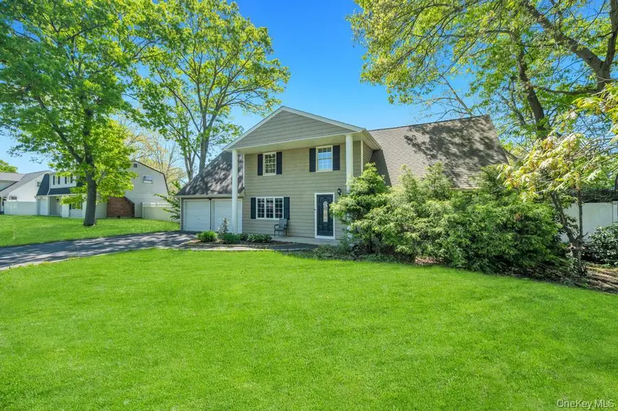 56 Hurtin Street, Port Jefferson Station, NY 11776 - #3