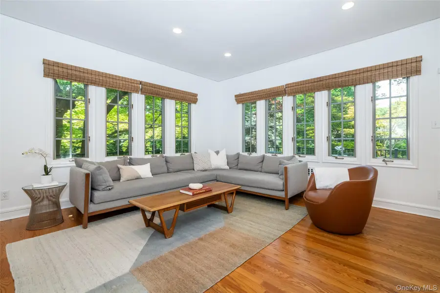 550 Forest Avenue, New Rochelle, NY 10804 - #3