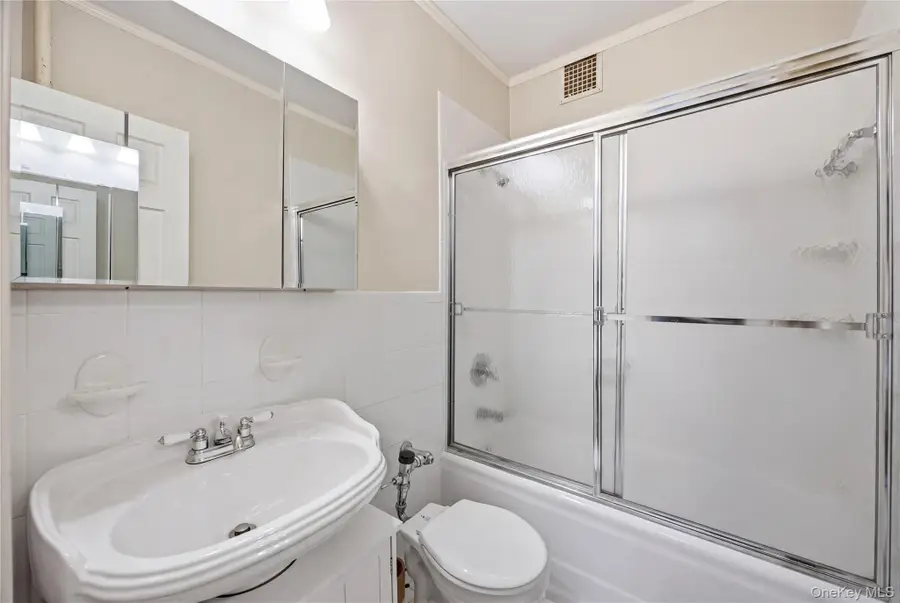 20 Continental Avenue #1K, Forest Hills, NY 11375 - #3