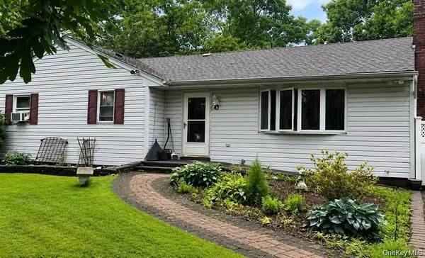 43 Morris Avenue, Patchogue, NY 11772