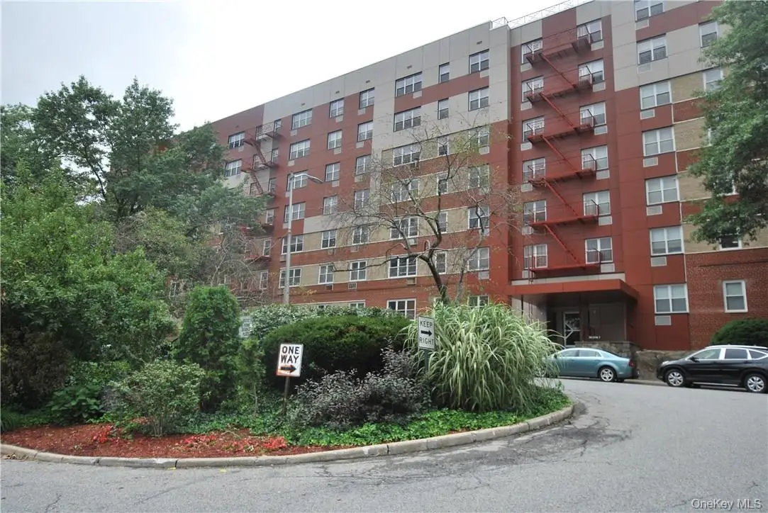 7 Balint Drive #625, Yonkers, NY 10710 - Image #1