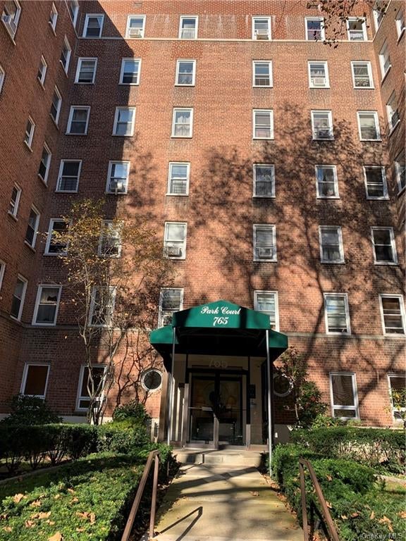 765 Bronx River Road 2d, Bronxville, NY 10708 BHGRE