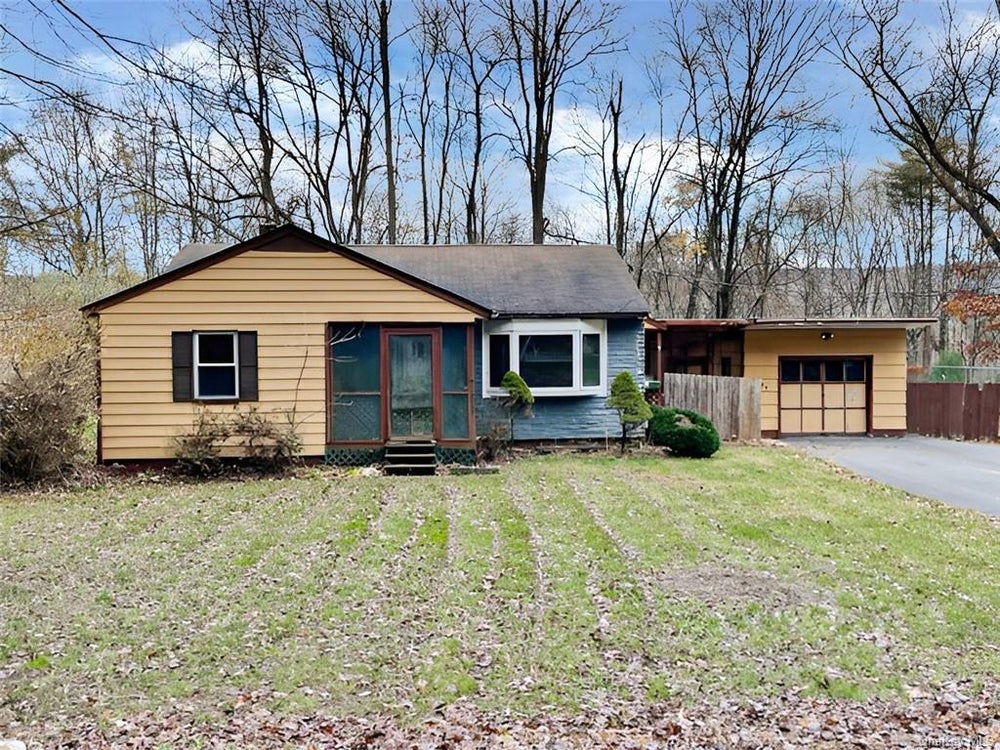 401 Neversink Drive, Port Jervis, NY 12771 BHGRE