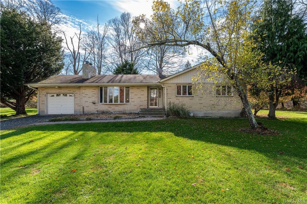 193 Sunset Hill Road, Putnam Valley, NY 10579 BHGRE