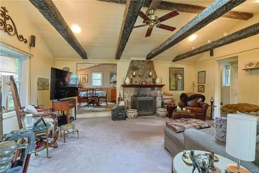 25 Brookbridge Drive, Sandy Hook, CT 06482 - Image #3