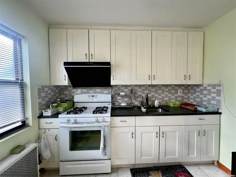 196-58 69th Avenue #1, Fresh Meadows, NY 11365 - Image #2