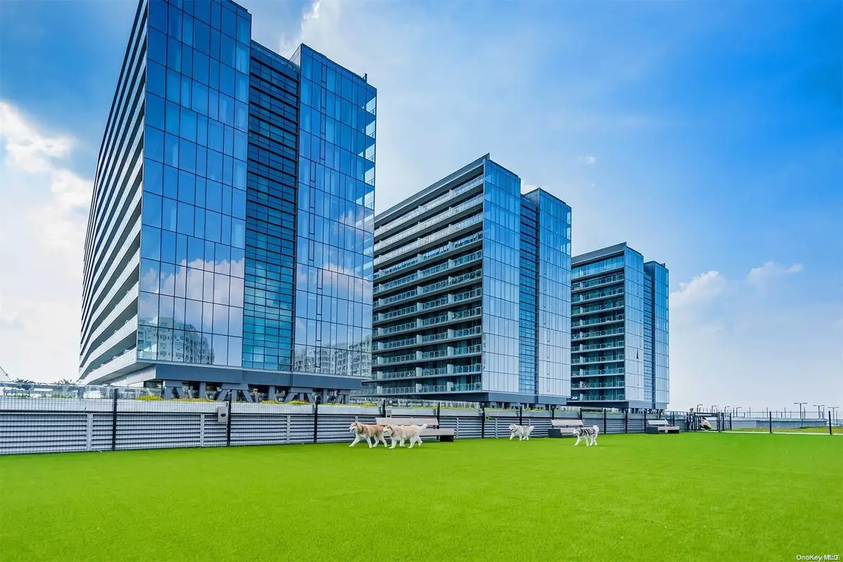 131-03 40th Road #18E, Flushing, NY 11354 - Image #1