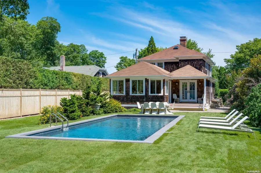 32 Cooper Street, Southampton, NY 11968 - #2