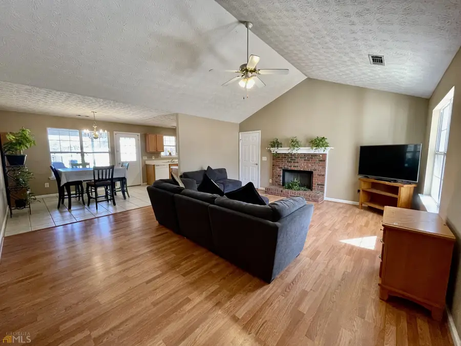 575 Mackinaw Drive, Bethlehem, GA 30620 - Image #3