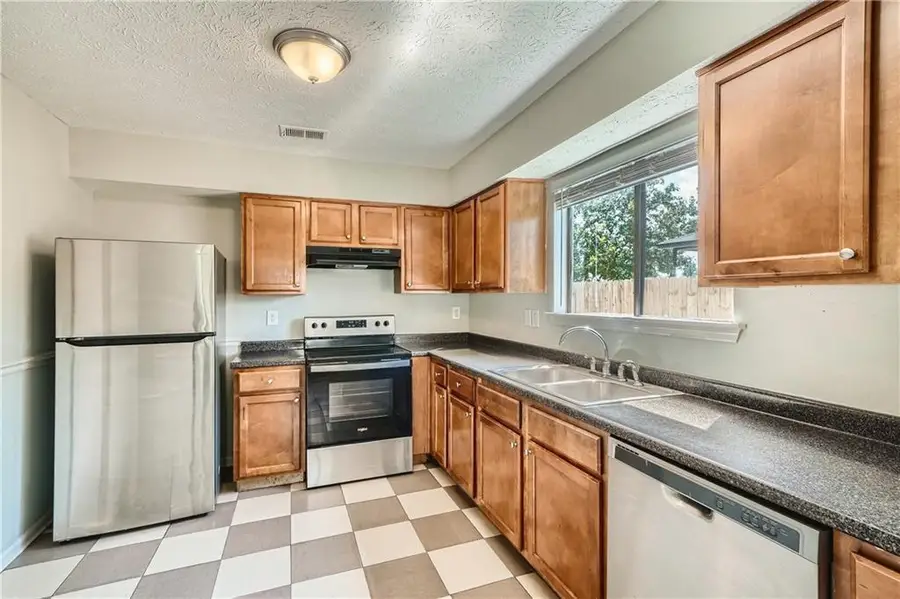 301 Deerfield Drive, Jonesboro, GA 30238 - Image #3