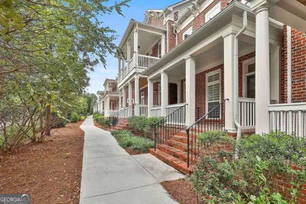 673 Brennan Drive, Decatur, GA 30033