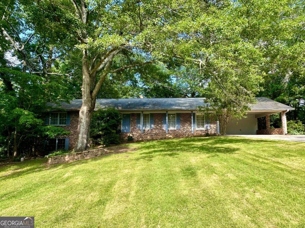 185 Landor Drive, Athens, GA 30606 BHGRE