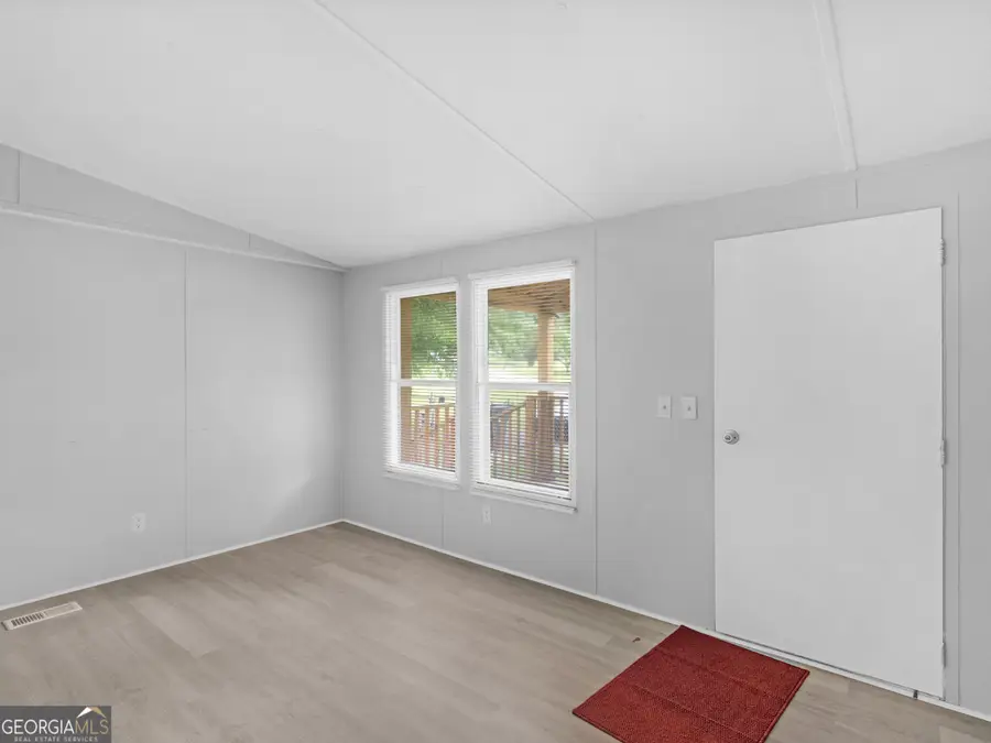 112 Skyland Drive E, Locust Grove, GA 30248 - Image #3