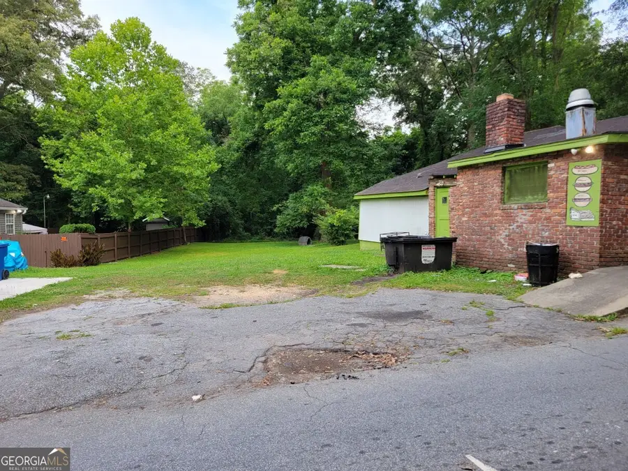 44 Johnson Road Nw, Atlanta, GA 30318 - Image #3