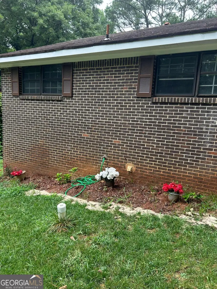 1081 SE Forest Valley Drive, Atlanta, GA 30354 - Image #2