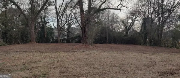 317 W College Street, Jackson, GA 30233