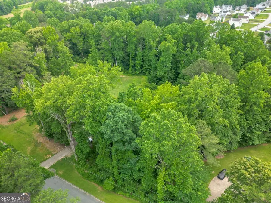 6990 Oak Leaf Drive, Fairburn, GA 30213 - Image #3