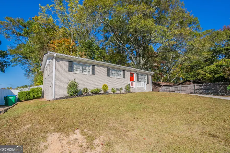 6230 Kensington Court, Austell, GA 30106 - Image #2