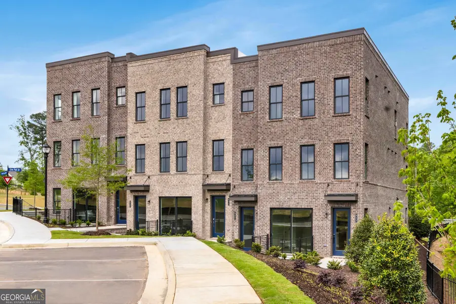 923 Echo Park Drive, Suwanee, GA 30024 - Image #2