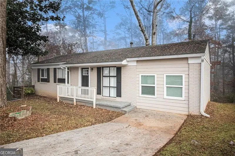 6979 Bruce Circle, Lithonia, GA 30058 - Image #3