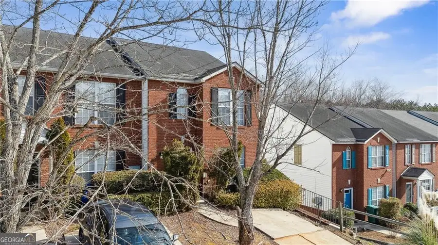5547 Strathmoor Manor Circle, Lithonia, GA 30058 - Image #2