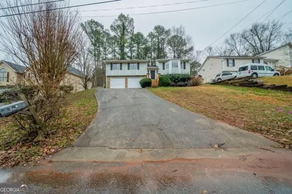 3500 Quail Hollow Trail, Snellville, GA 30039