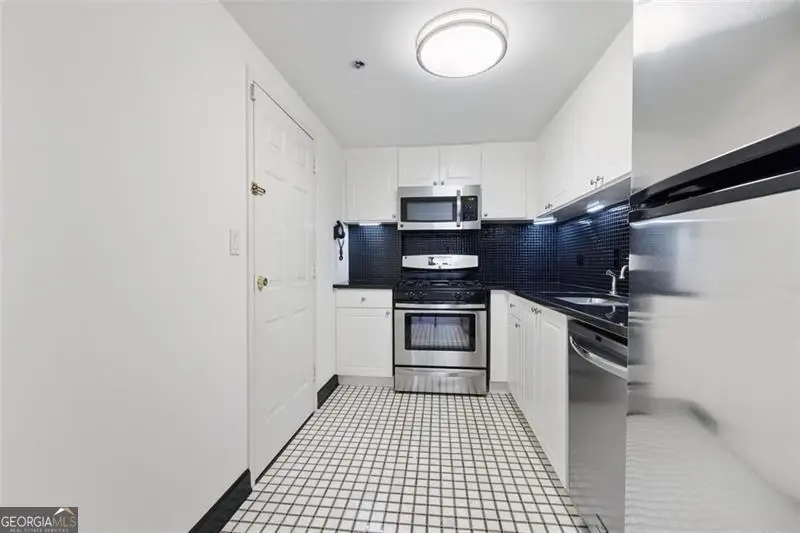 1501 Clairmont Road #1027, Decatur, GA 30033 - Image #3