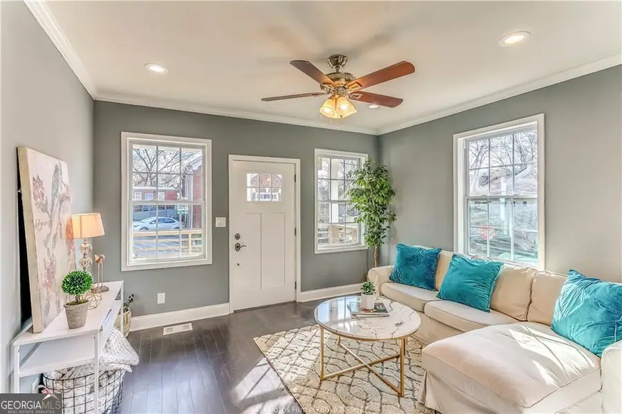 385 Arthur Street Sw, Atlanta, GA 30310 - Image #2