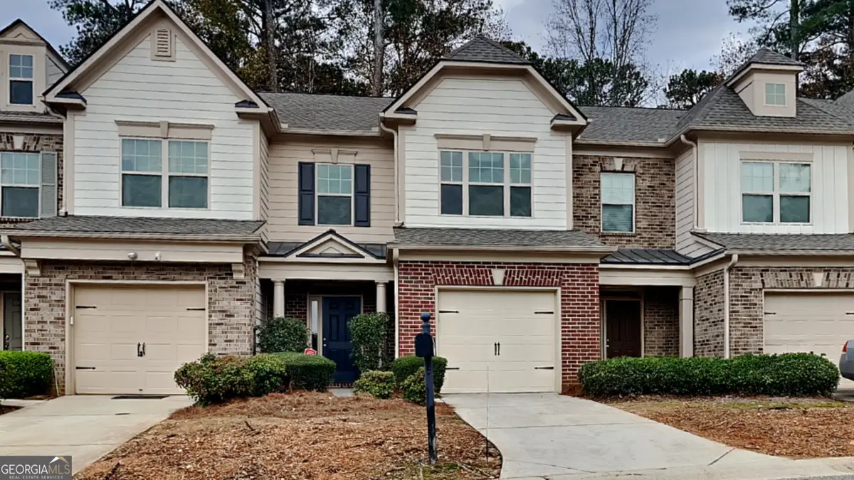 5107 Madeline Place, Stone Mountain, GA 30083 - Image #1