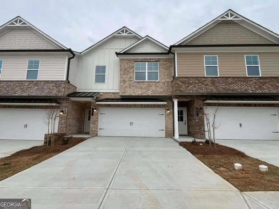 15 Creekside Commons Drive, Hoschton, GA 30548 - Image #2