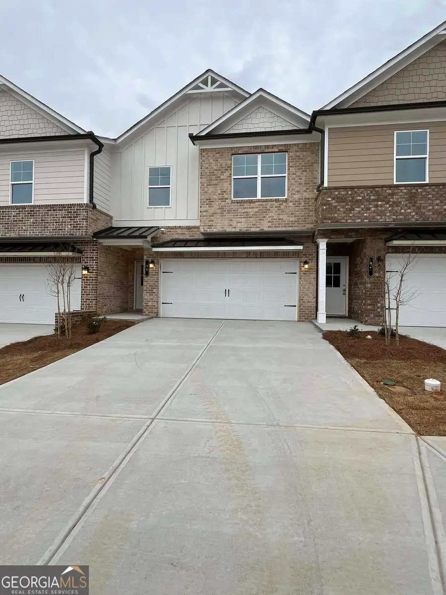 15 Creekside Commons Drive, Hoschton, GA 30548 - Image #3